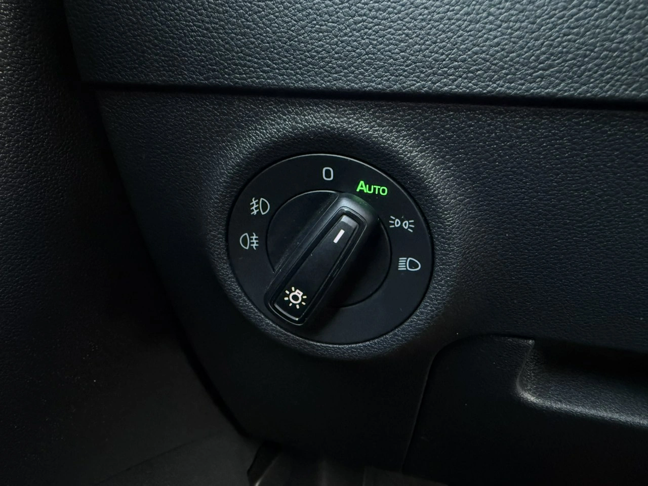Skoda Karoq - Zdjęcie 29