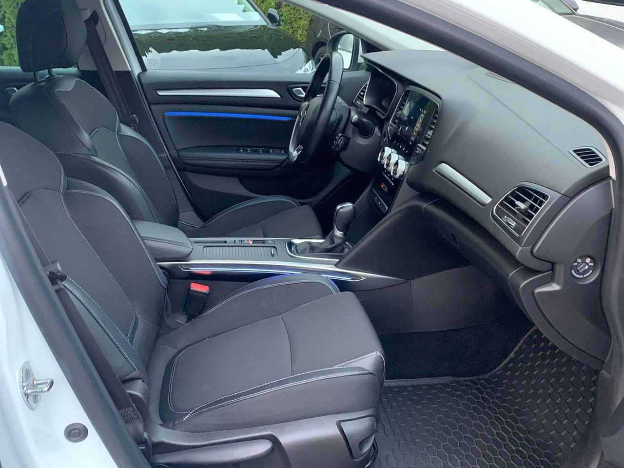 Renault Megane - Zdjęcie 16