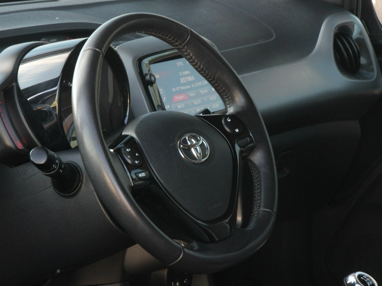 Toyota Aygo - Zdjęcie 14