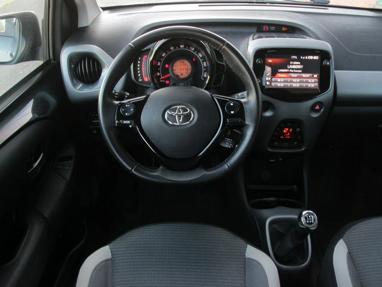 Toyota Aygo - Zdjęcie 18