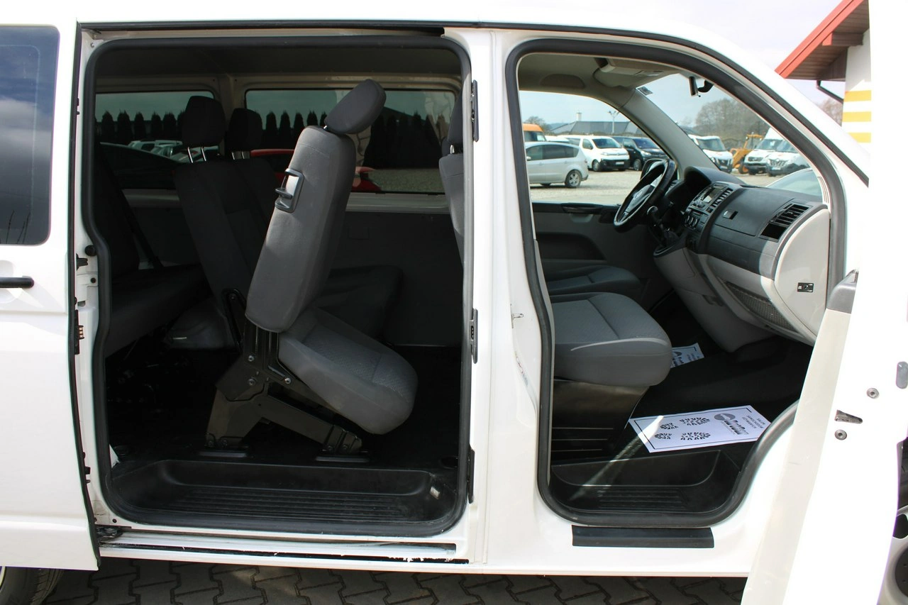 Volkswagen Transporter - Zdjęcie 26