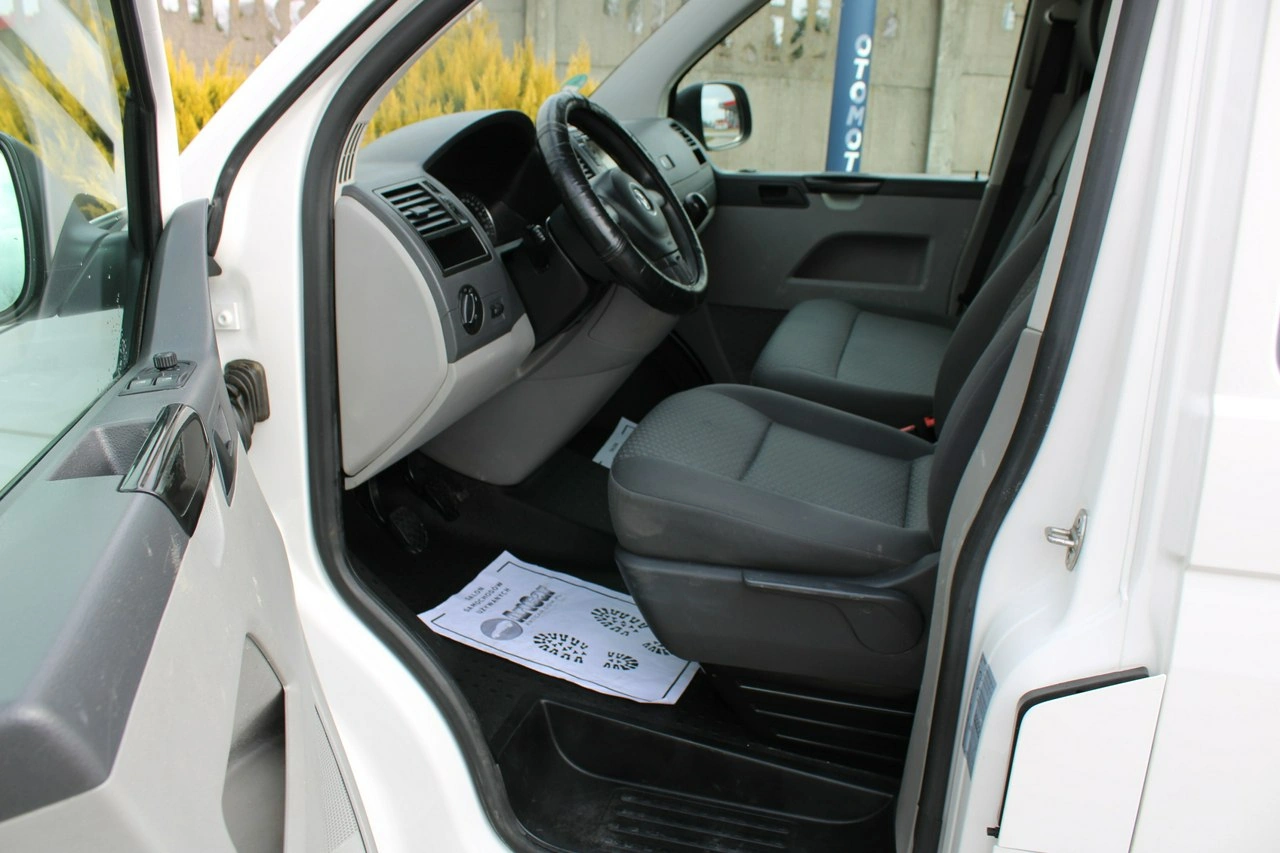 Volkswagen Transporter - Zdjęcie 31