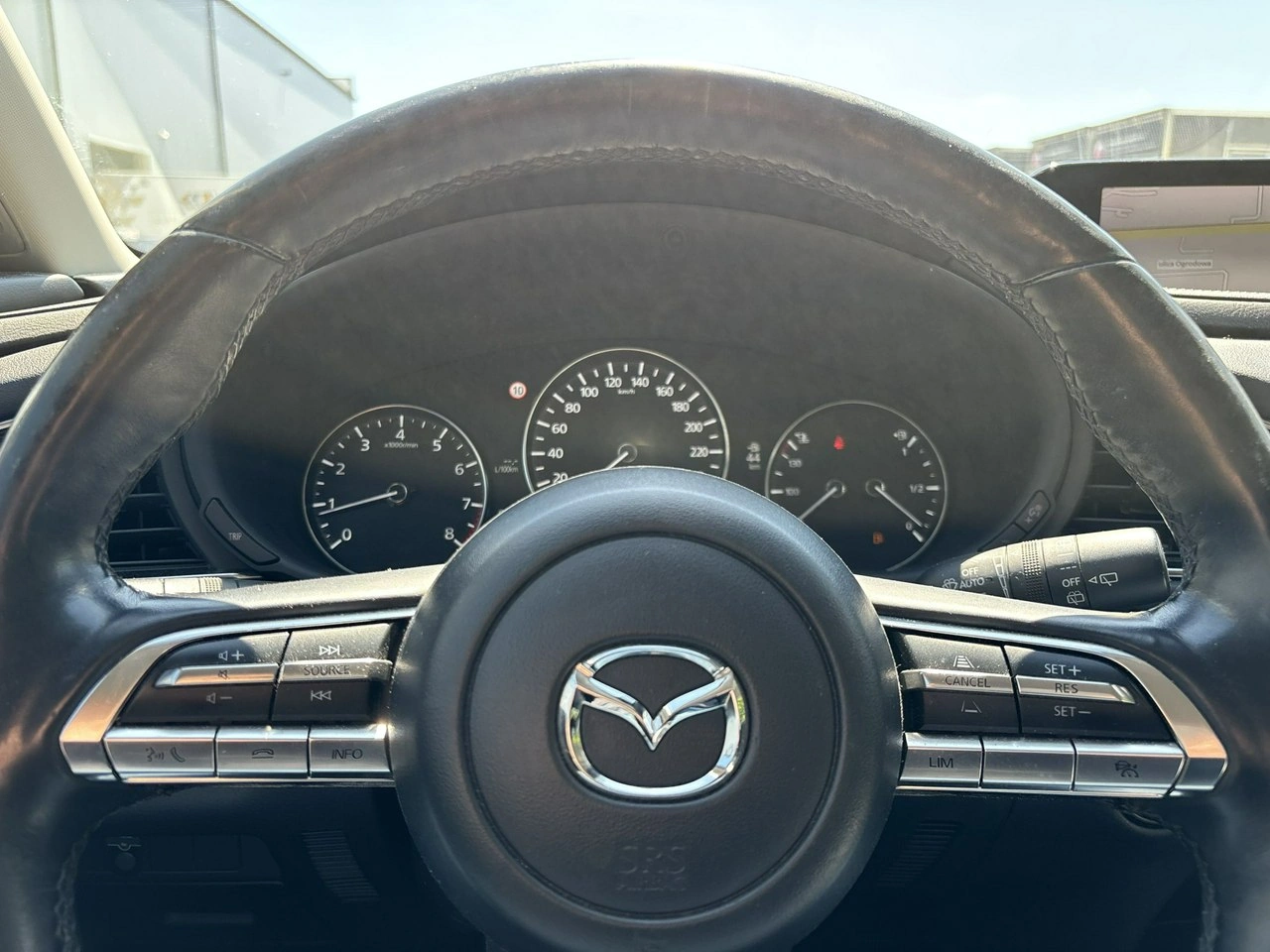 Mazda CX-30 - Zdjęcie 24