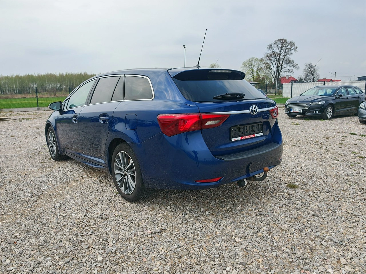 Toyota Avensis - Zdjęcie 2
