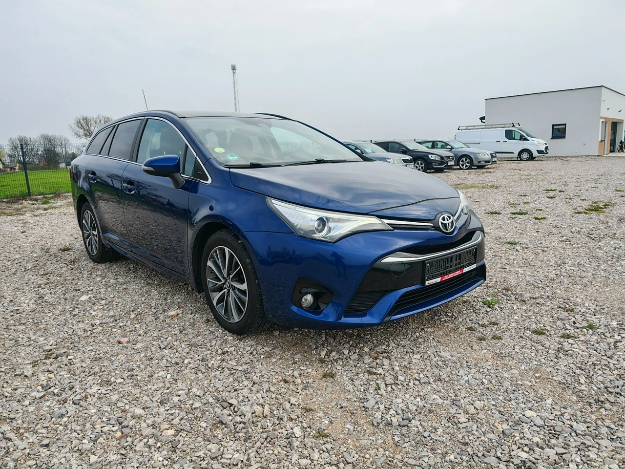 Toyota Avensis - Zdjęcie 5