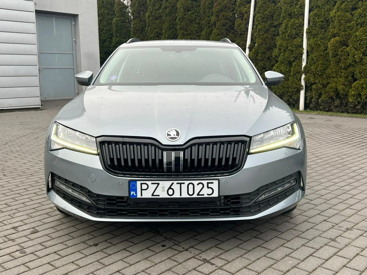 Skoda Superb - Zdjęcie 2