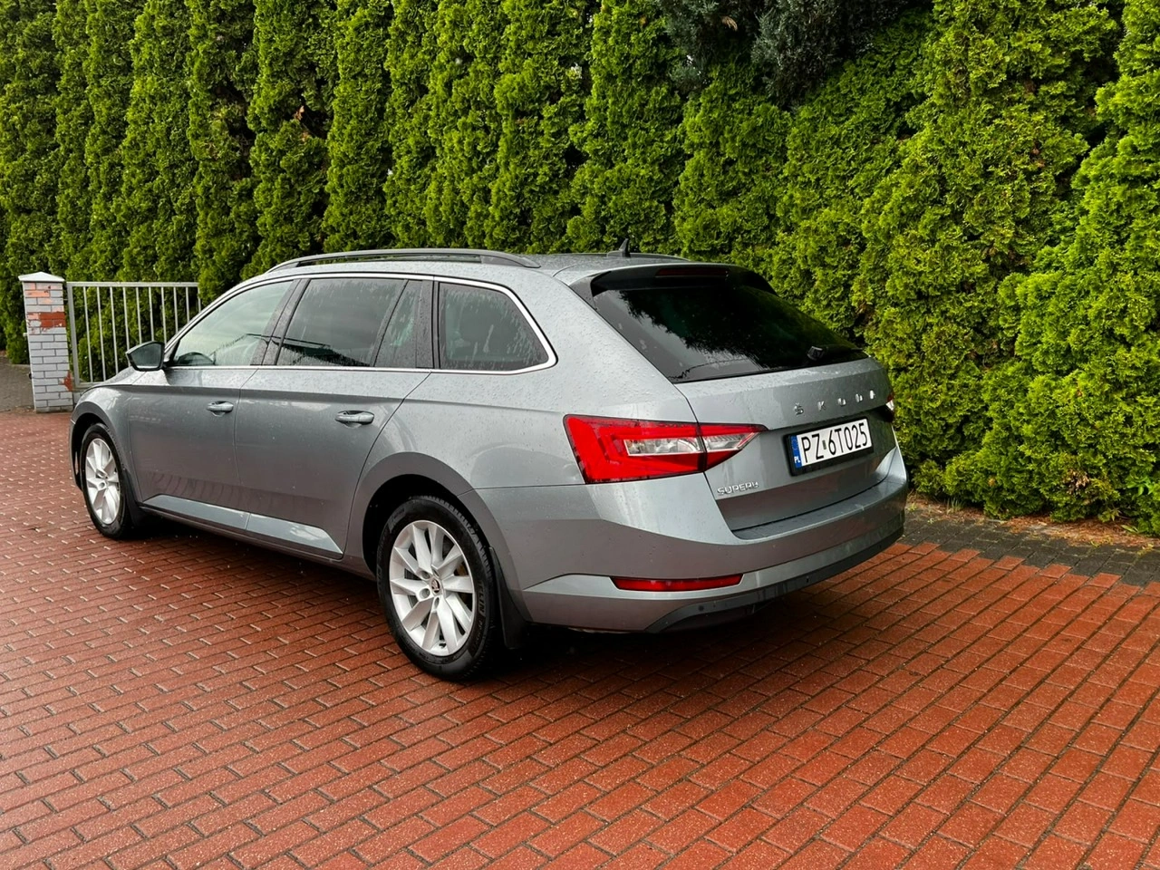 Skoda Superb - Zdjęcie 2