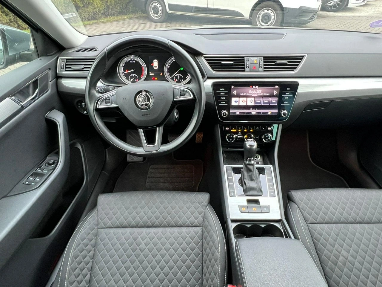 Skoda Superb - Zdjęcie 6