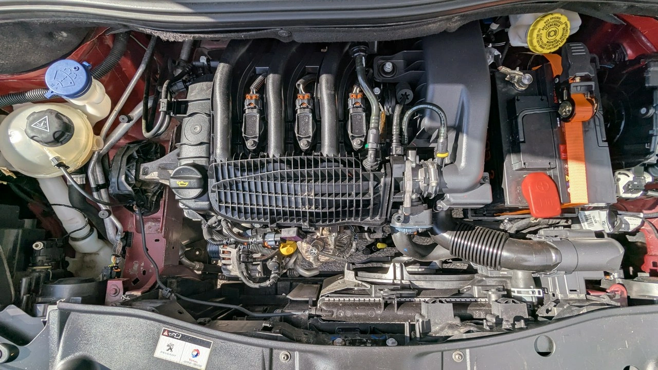 Peugeot 2008 - Zdjęcie 36
