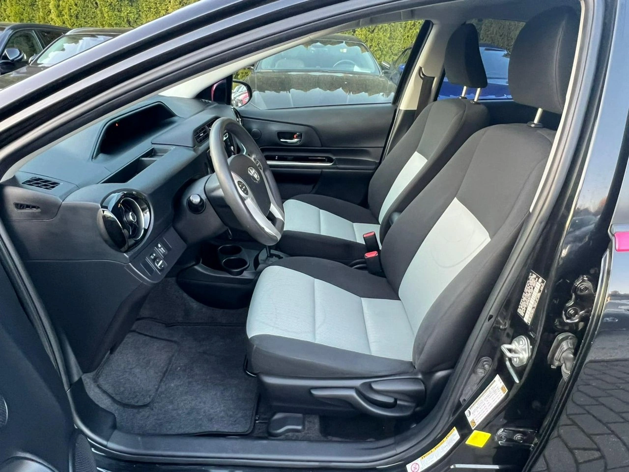 Toyota Prius+ - Zdjęcie 10