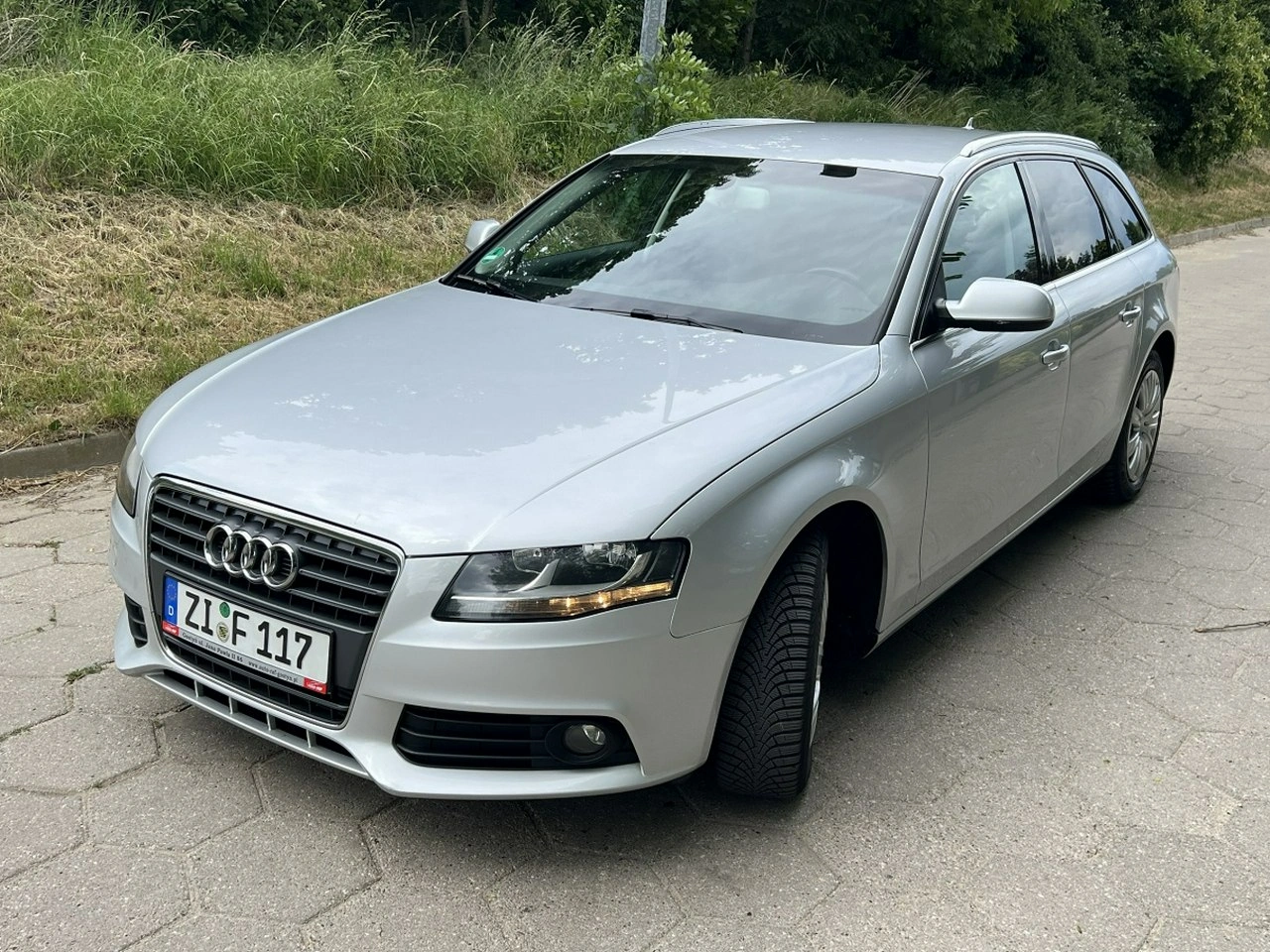 Audi A4 - Zdjęcie 2