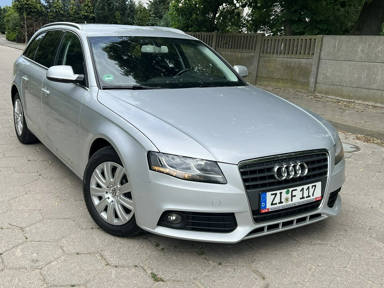 Audi A4 - Główne zdjęcie