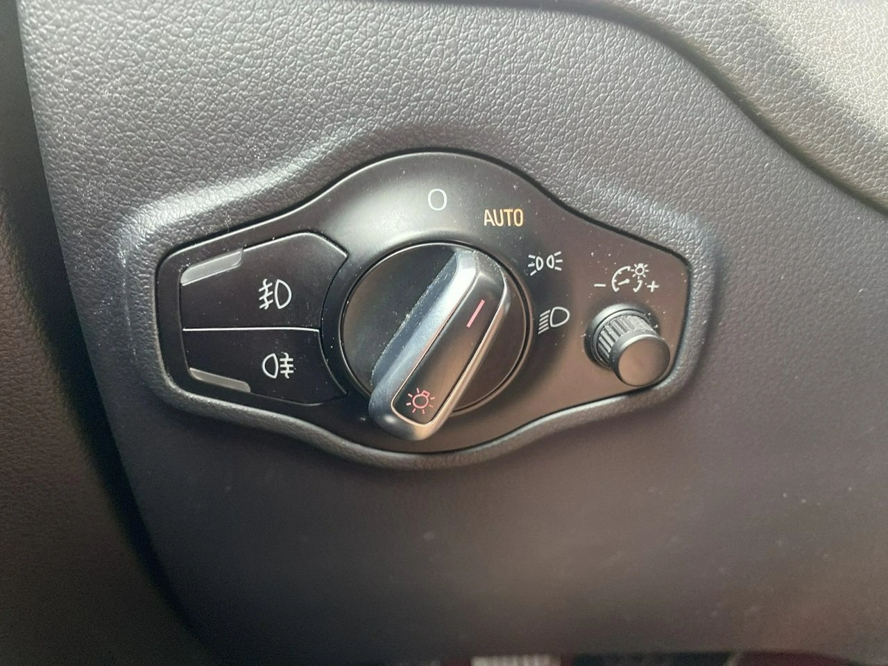 Audi Q5 - Zdjęcie 12