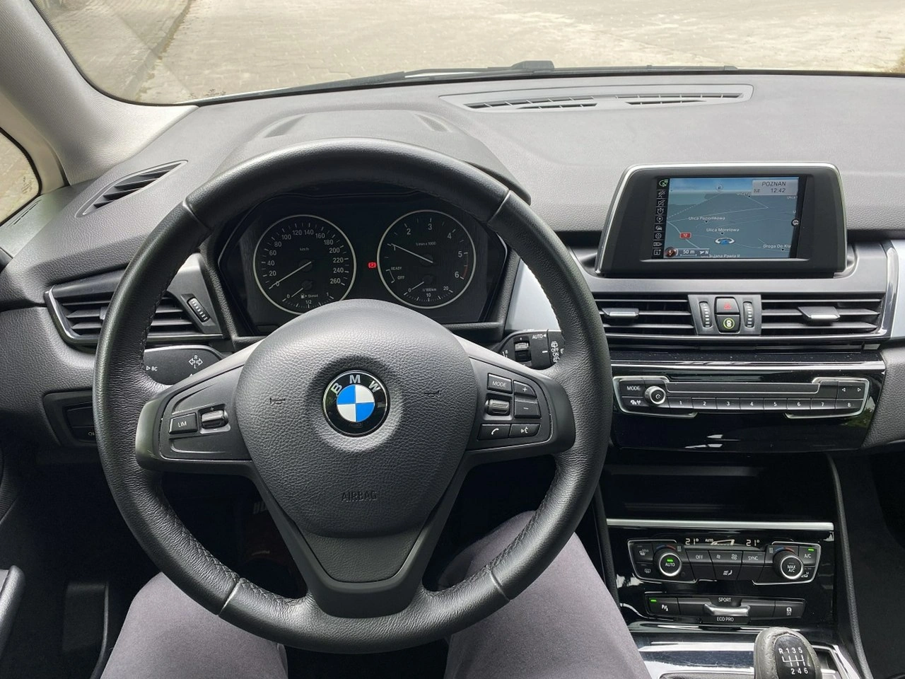 BMW 216 - Zdjęcie 11