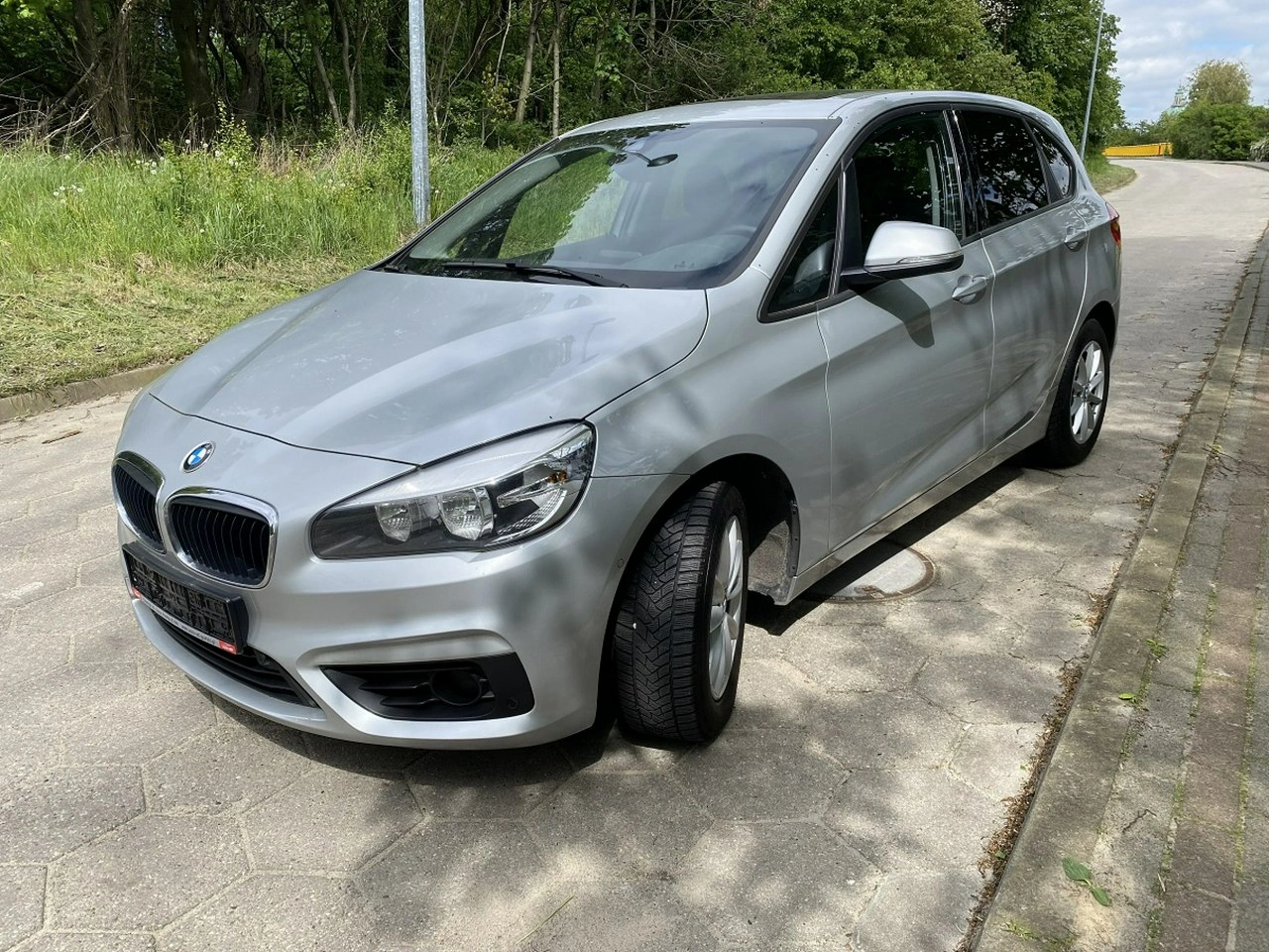 BMW 216 - Zdjęcie 2
