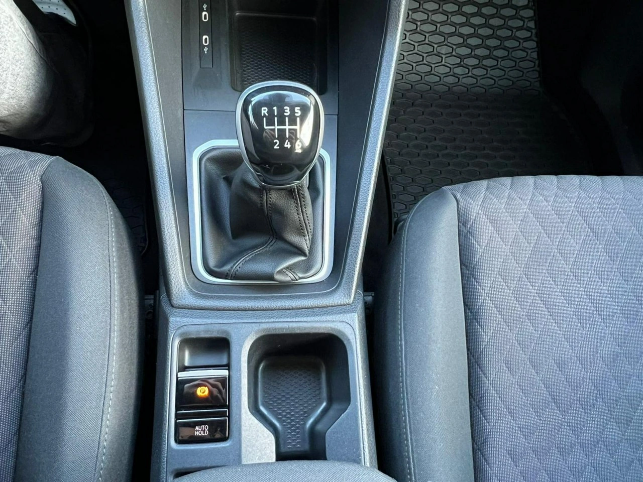 Volkswagen Caddy - Zdjęcie 11