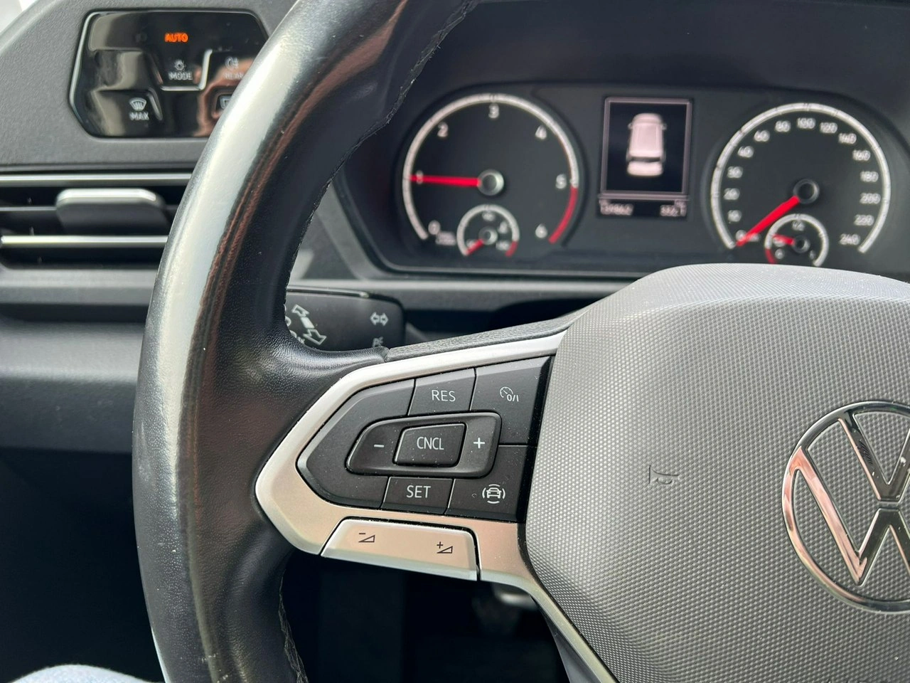 Volkswagen Caddy - Zdjęcie 14