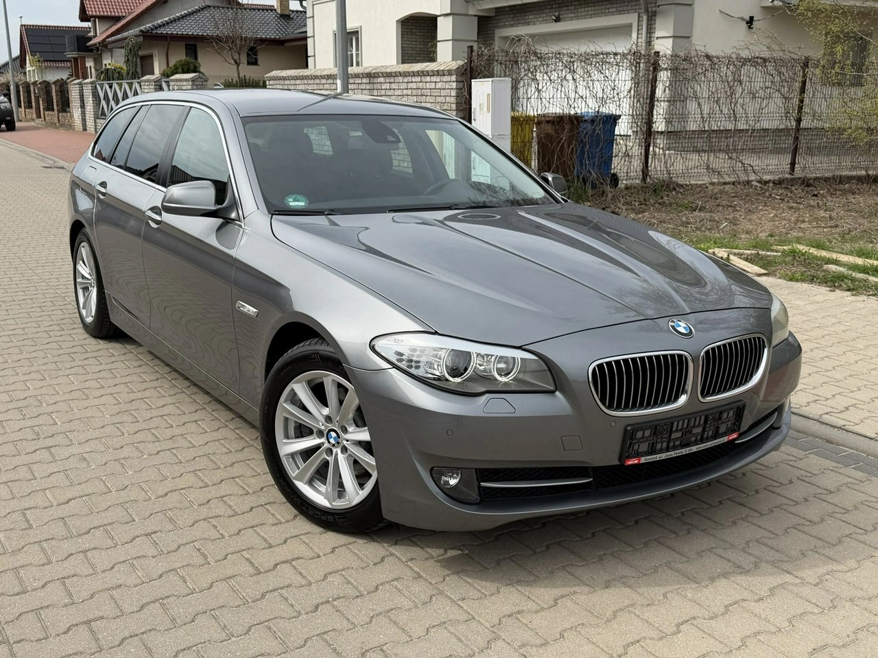 BMW 520 - Główne zdjęcie