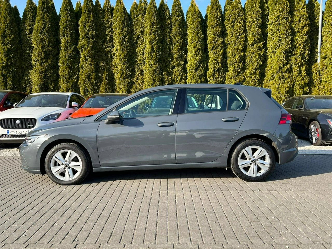 Volkswagen Golf - Zdjęcie 1