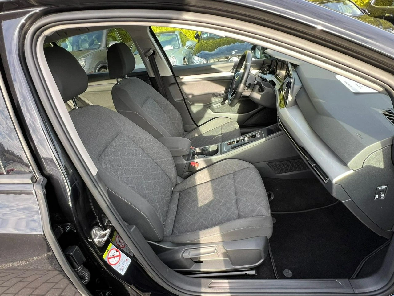 Volkswagen Golf - Zdjęcie 13