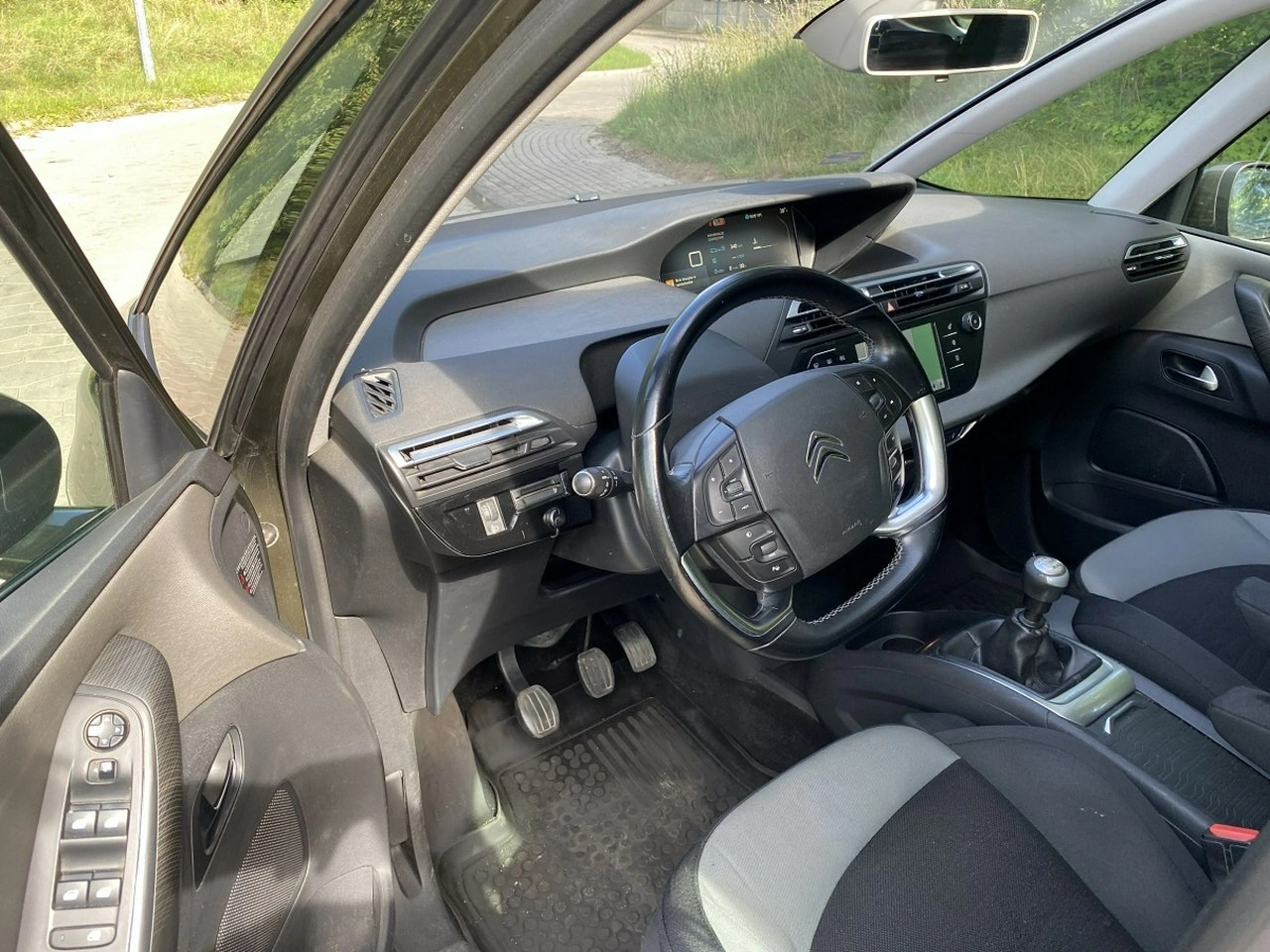 Citroën C4 Grand Picasso - Zdjęcie 10