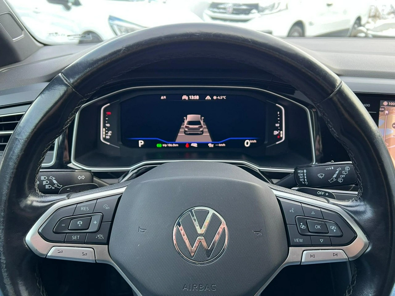 Volkswagen Polo - Zdjęcie 13