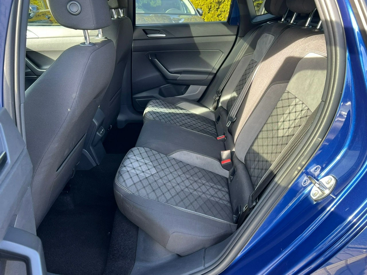 Volkswagen Polo - Zdjęcie 14