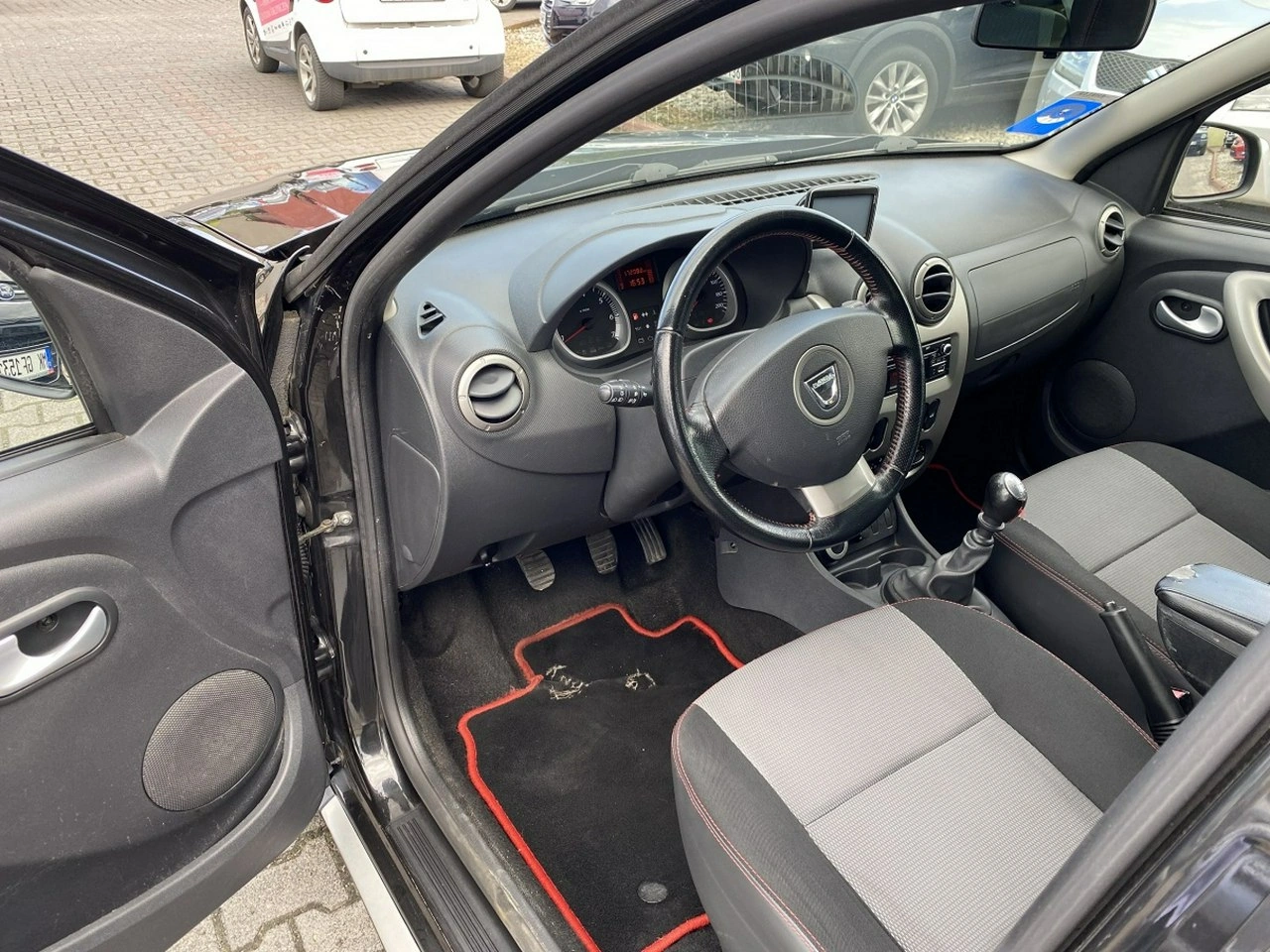 Dacia Duster - Zdjęcie 6