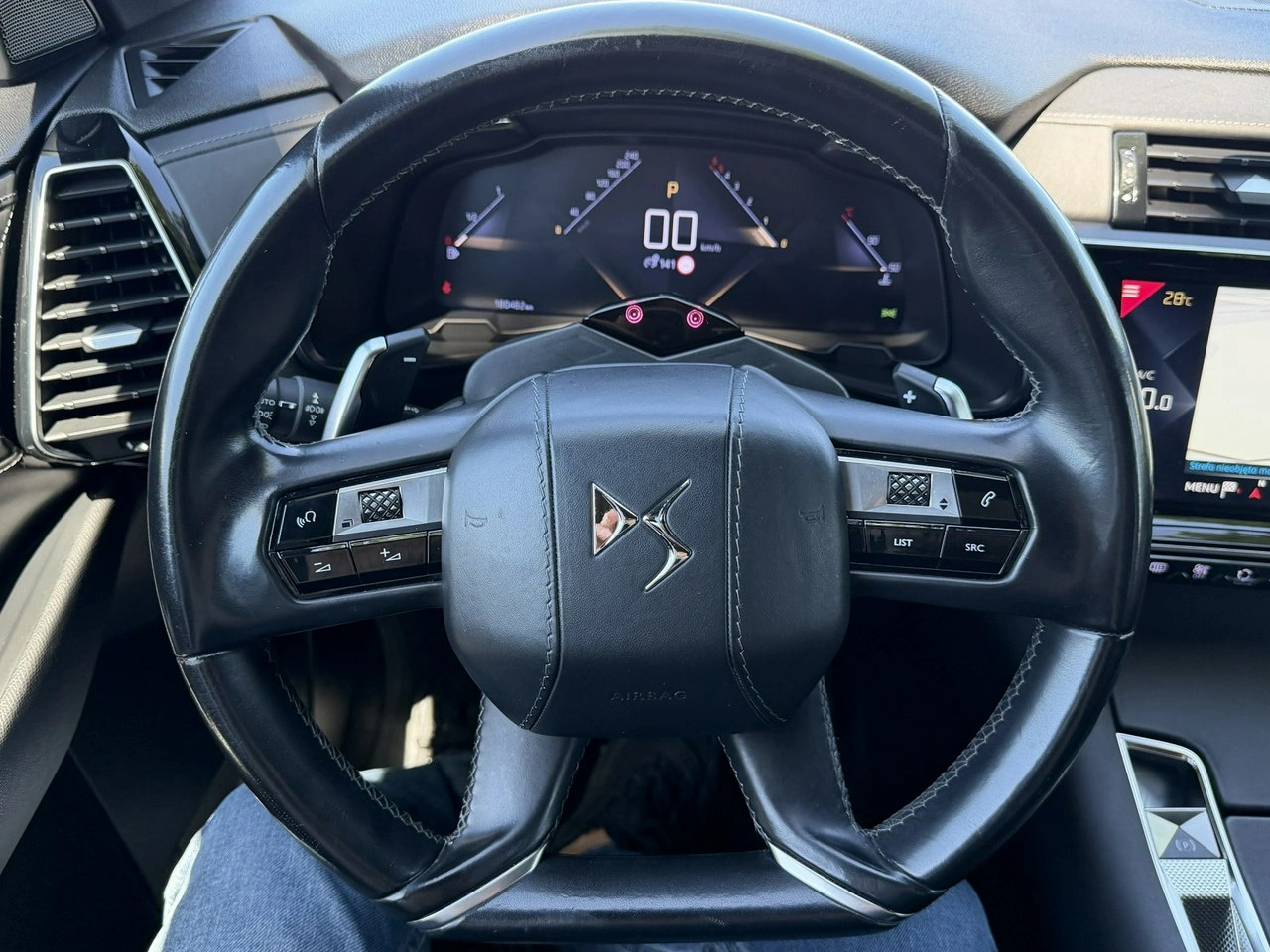 DS Automobiles DS 7 Crossback - Zdjęcie 12