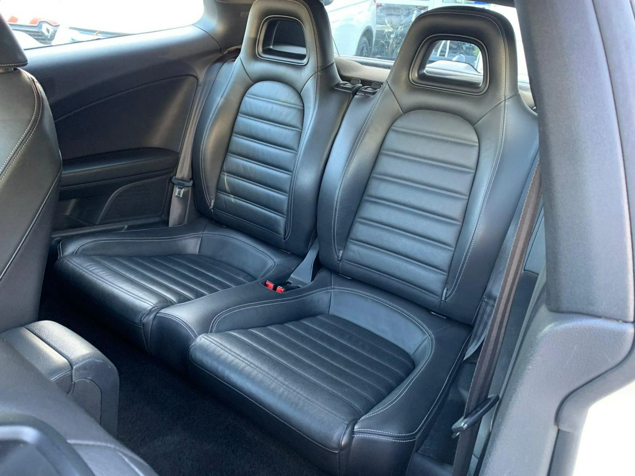 Volkswagen Scirocco - Zdjęcie 16