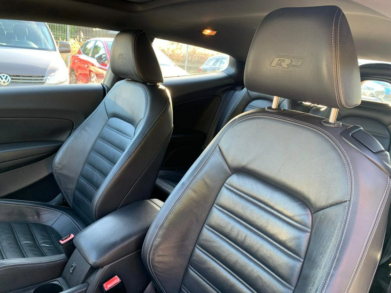 Volkswagen Scirocco - Zdjęcie 17