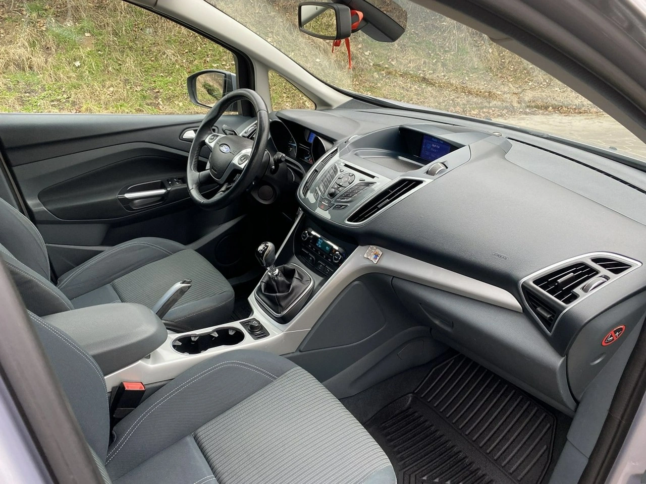 Ford Grand C-MAX - Zdjęcie 9