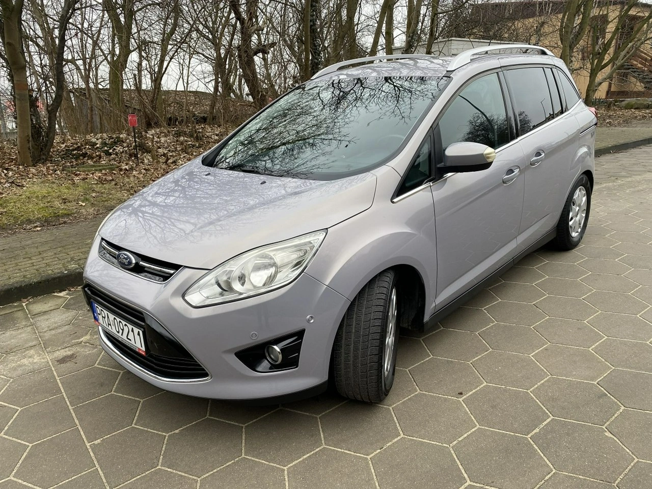Ford Grand C-MAX - Zdjęcie 2