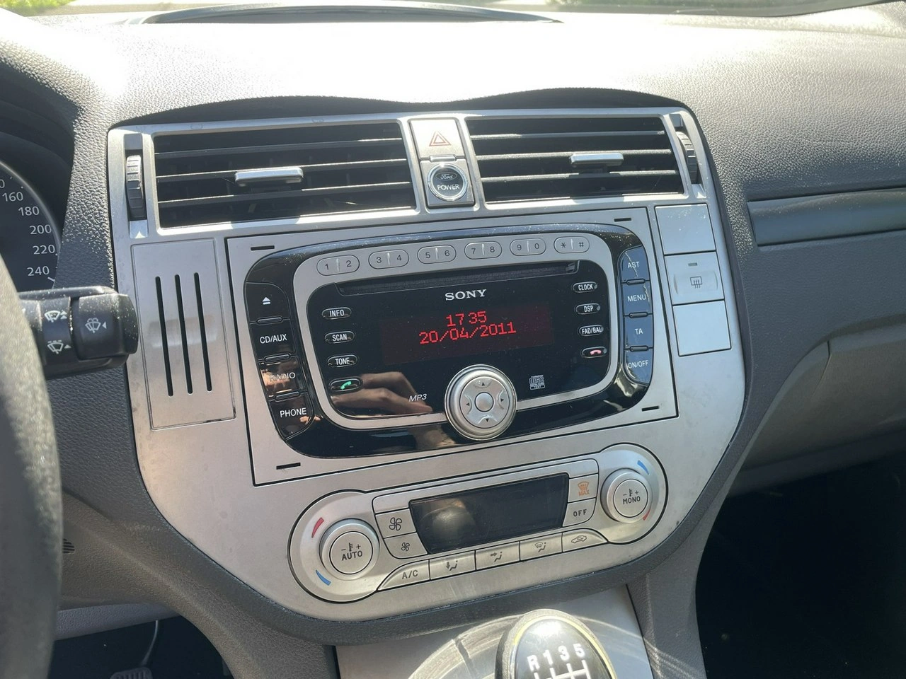 Ford Kuga - Zdjęcie 10