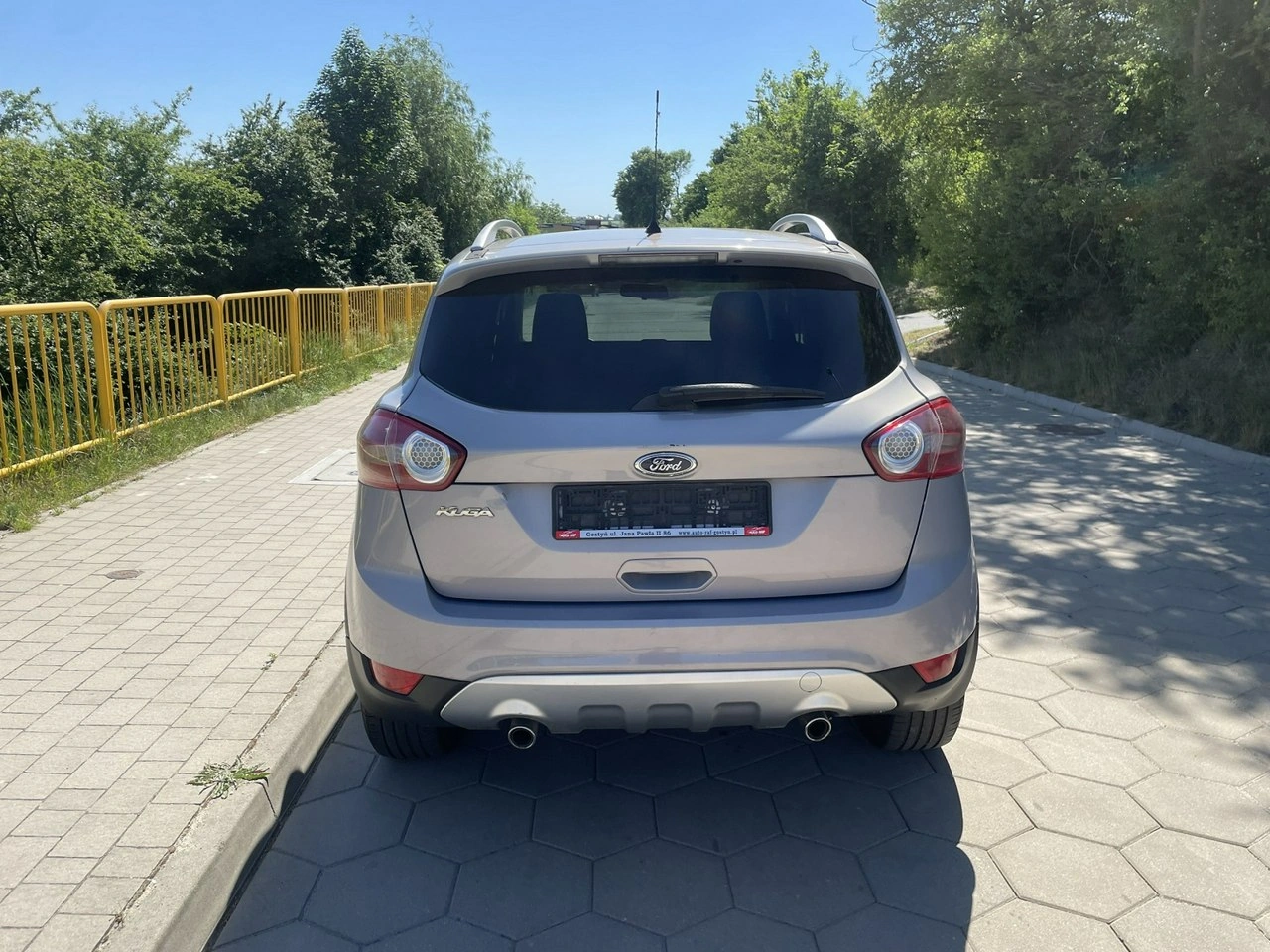 Ford Kuga - Zdjęcie 4