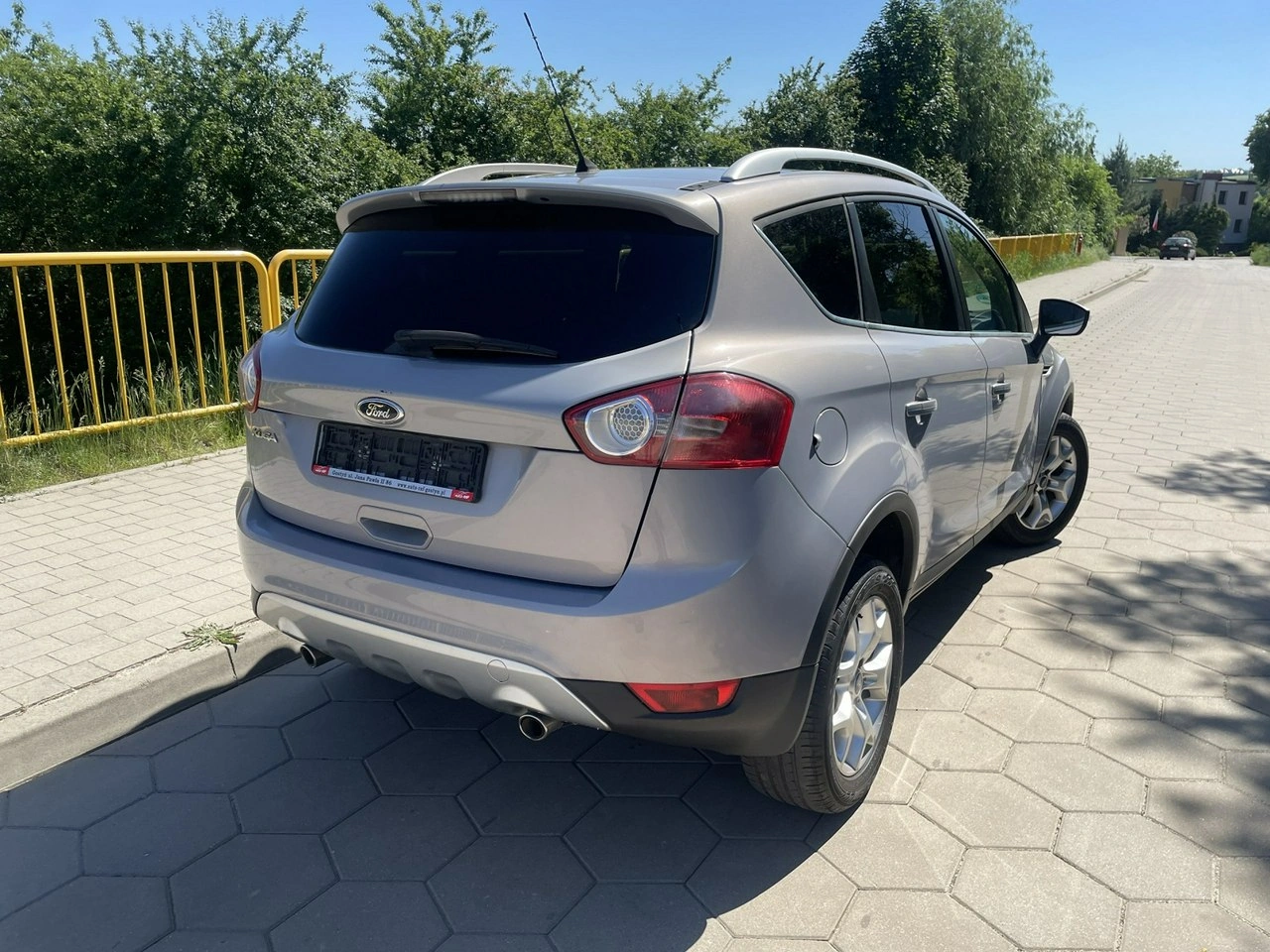 Ford Kuga - Zdjęcie 5