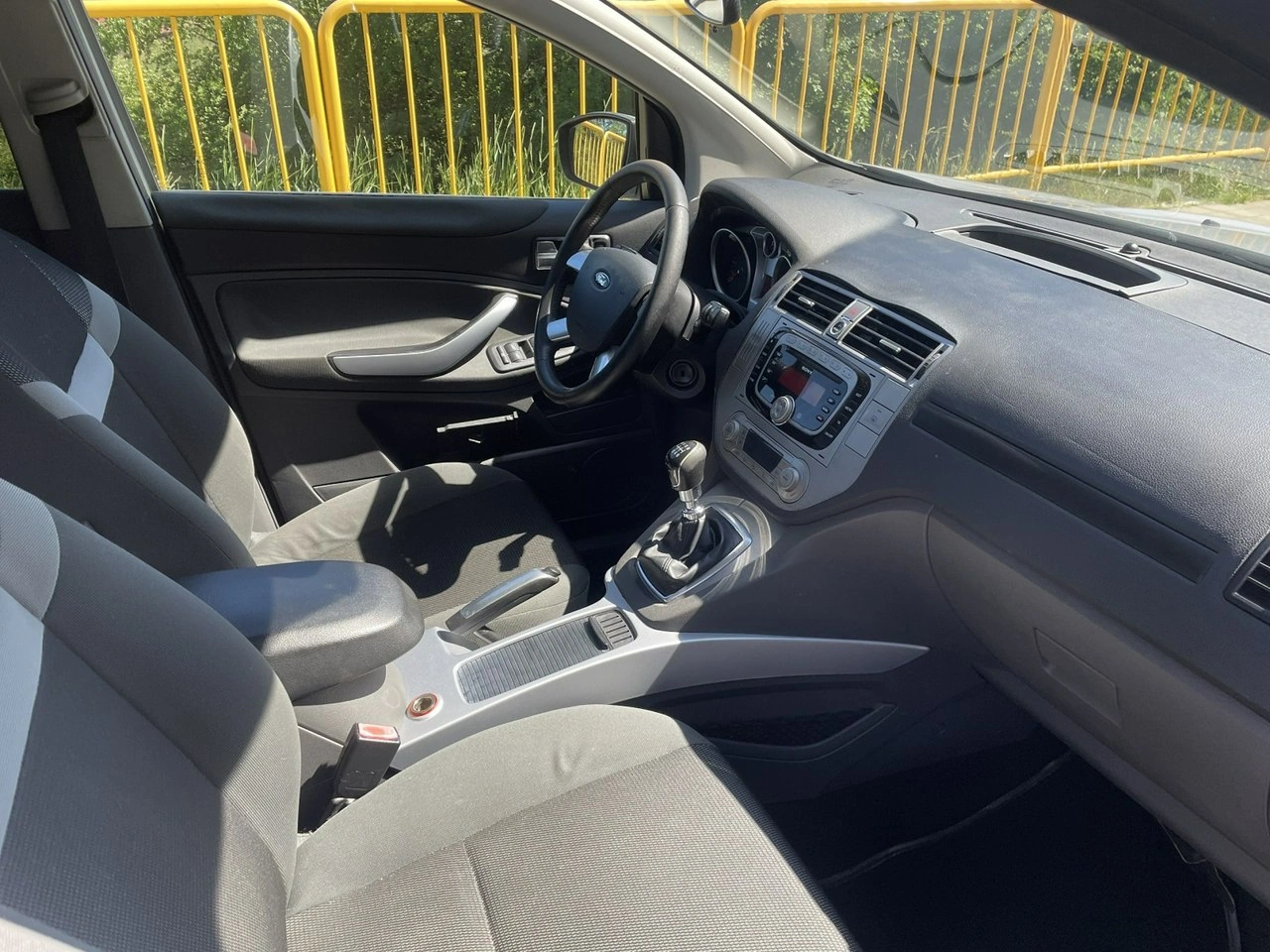 Ford Kuga - Zdjęcie 7