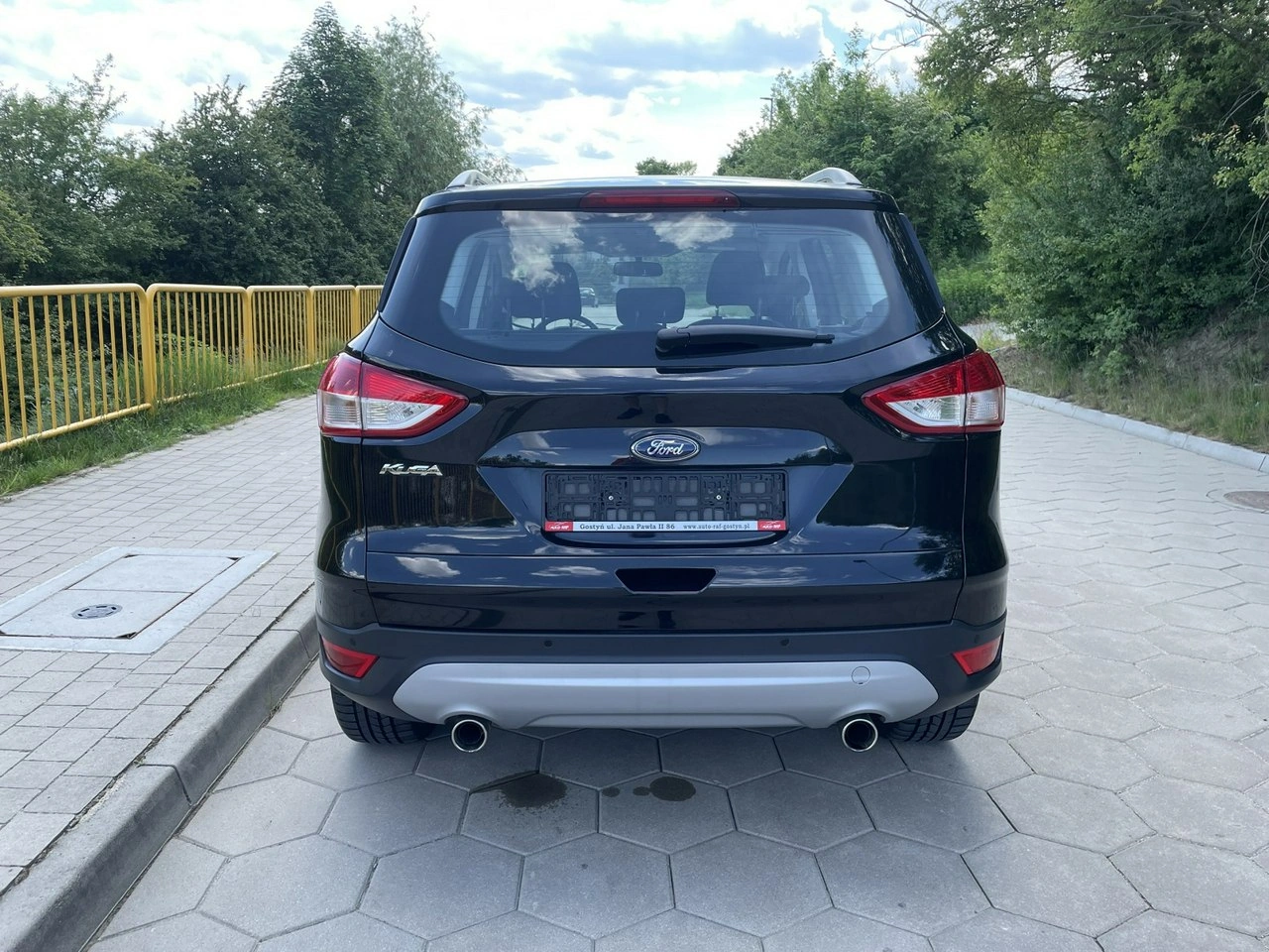 Ford Kuga - Zdjęcie 4