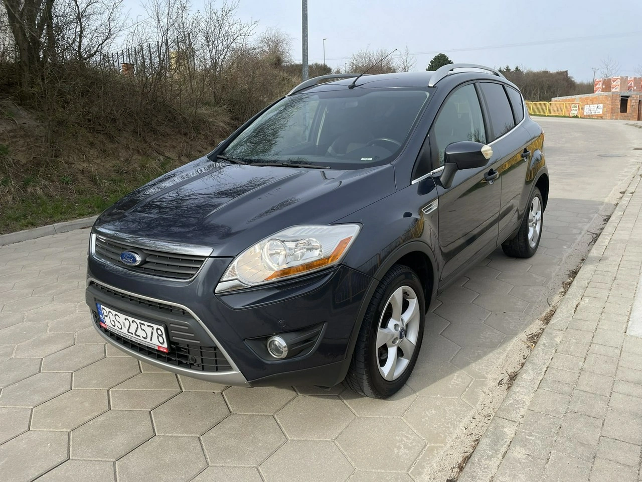 Ford Kuga - Zdjęcie 2