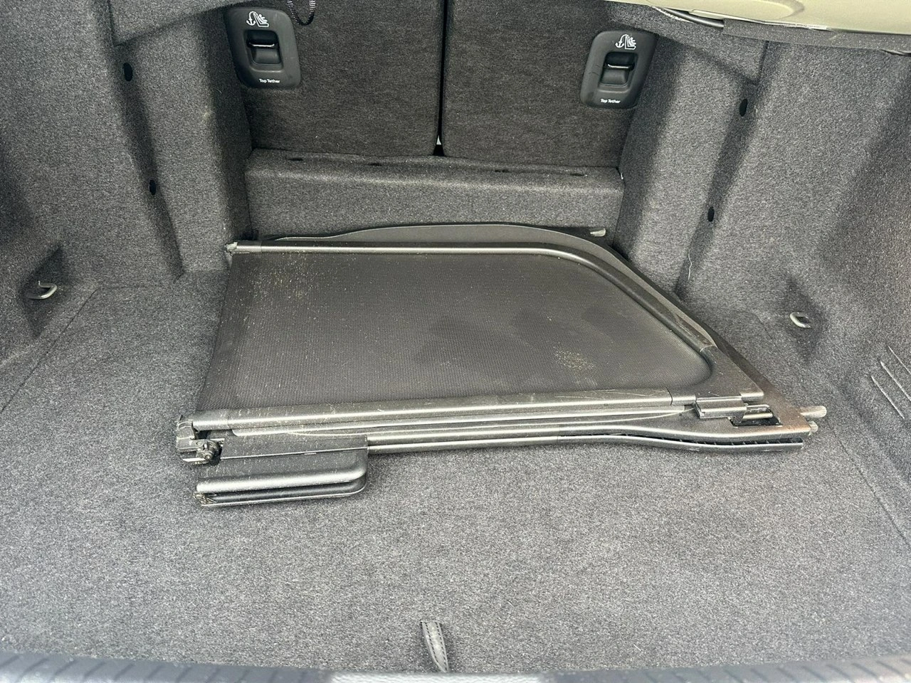 Volkswagen T-Roc - Zdjęcie 13