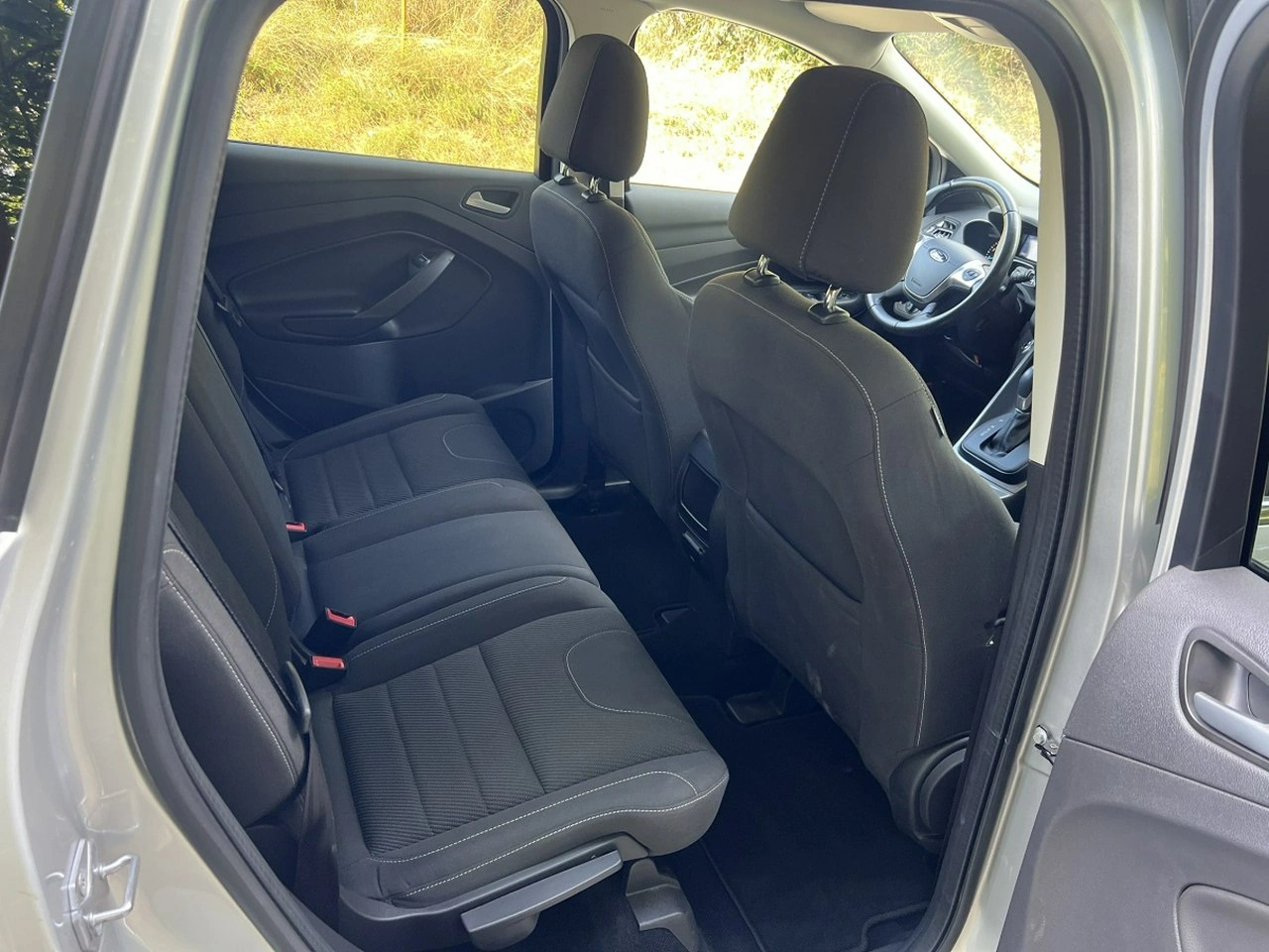 Ford Kuga - Zdjęcie 7
