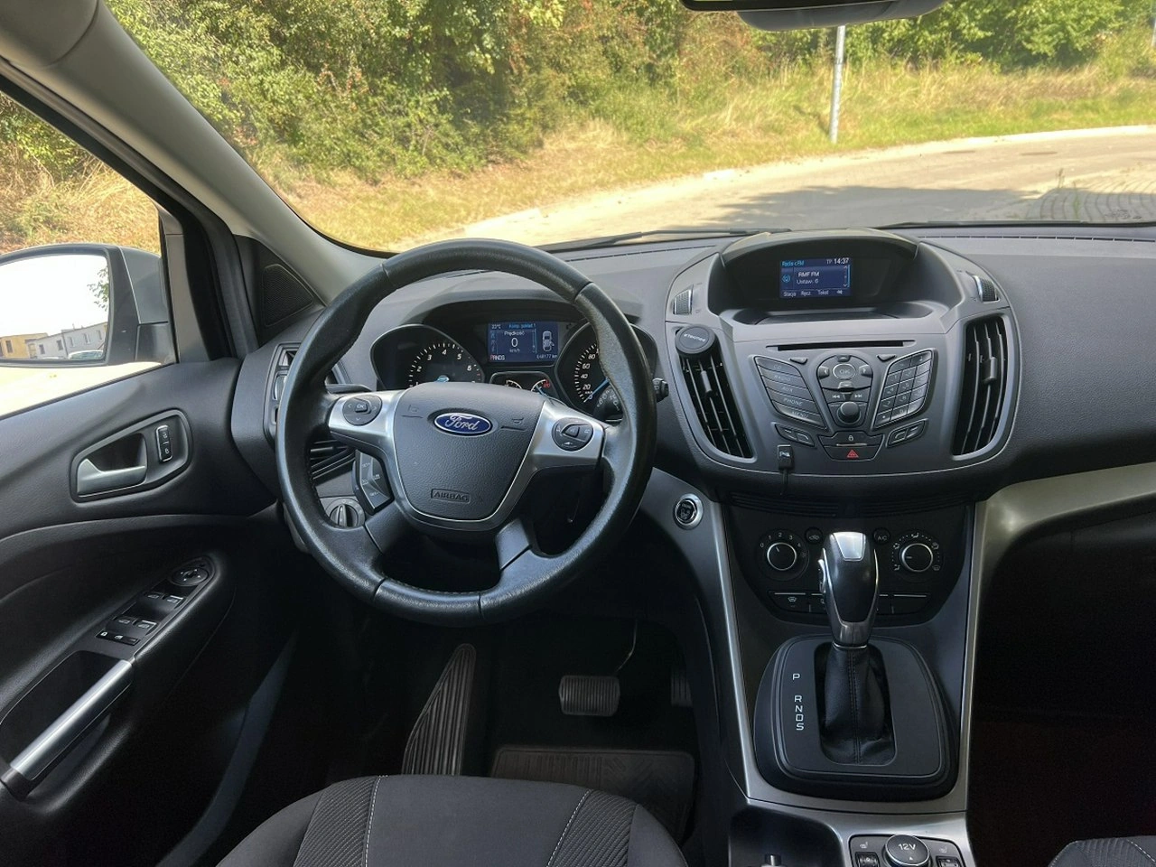 Ford Kuga - Zdjęcie 8