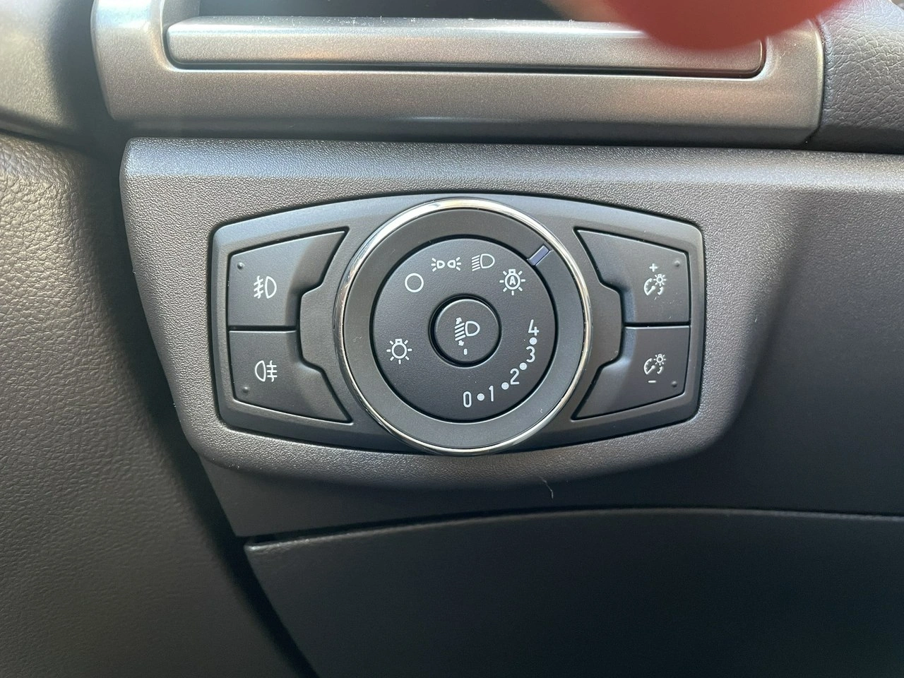 Ford Mondeo - Zdjęcie 10