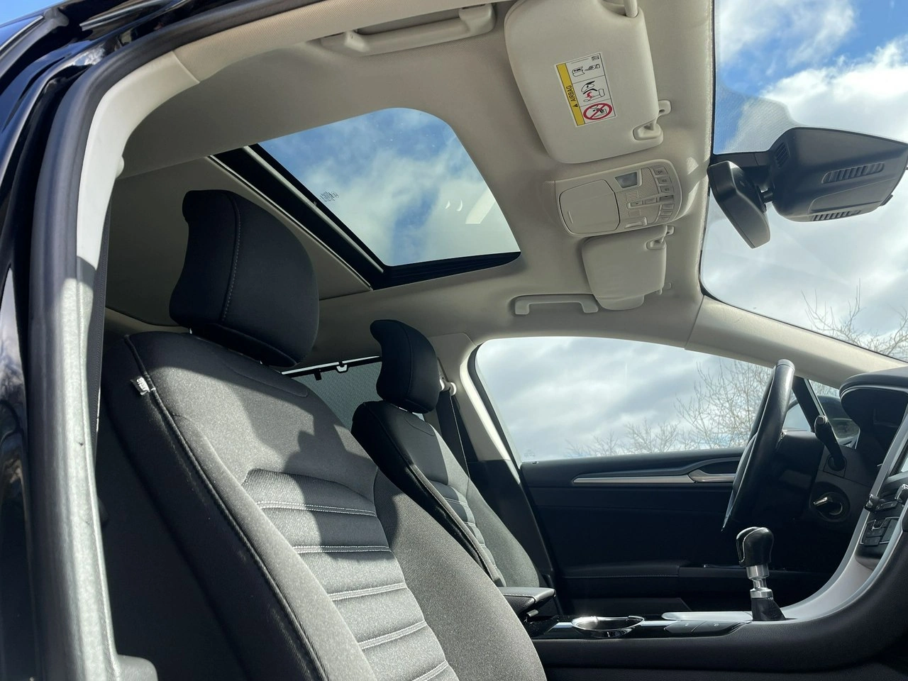 Ford Mondeo - Zdjęcie 8