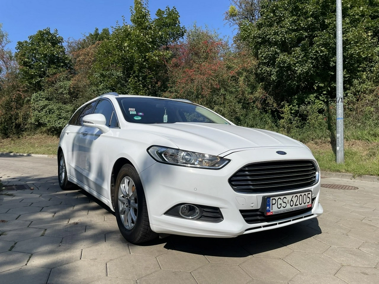 Ford Mondeo - Główne zdjęcie