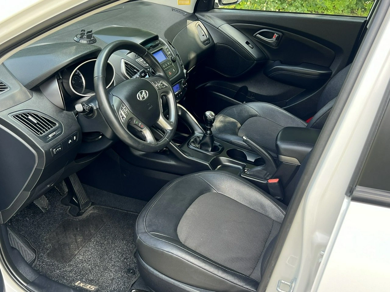 Hyundai ix35 - Zdjęcie 10