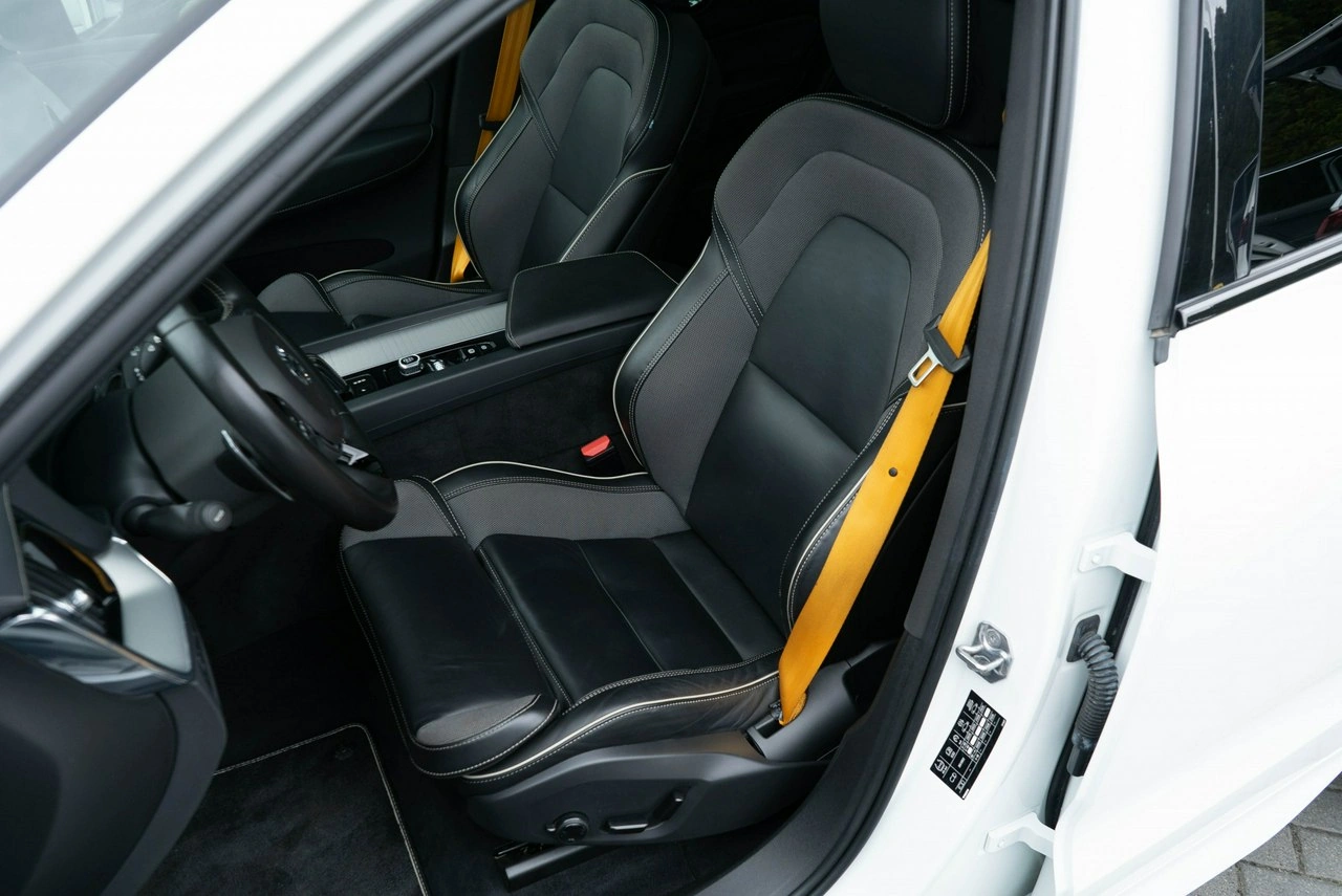 Volvo XC 60 - Zdjęcie 13