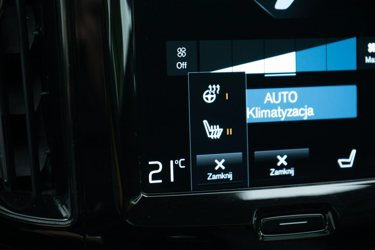 Volvo XC 60 - Zdjęcie 22