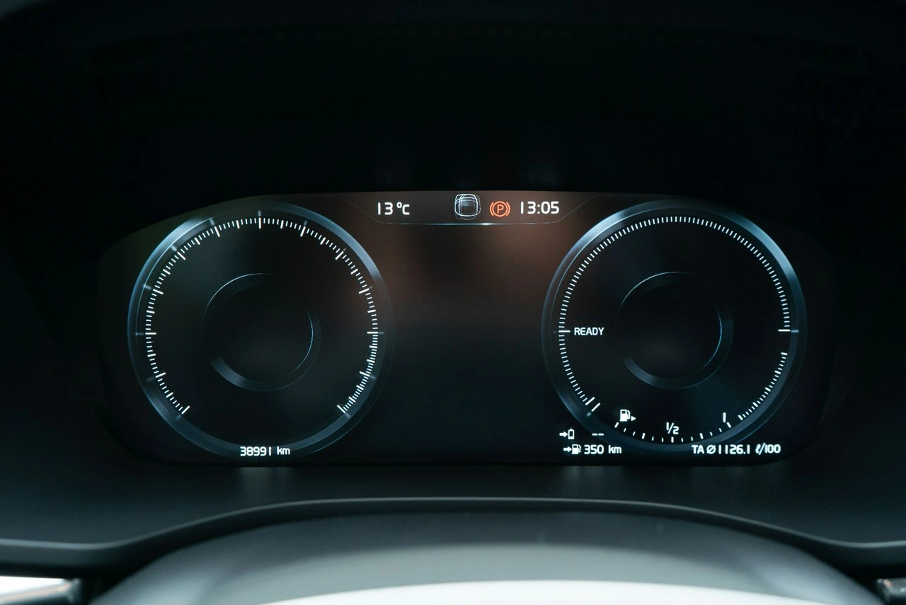 Volvo XC 60 - Zdjęcie 26