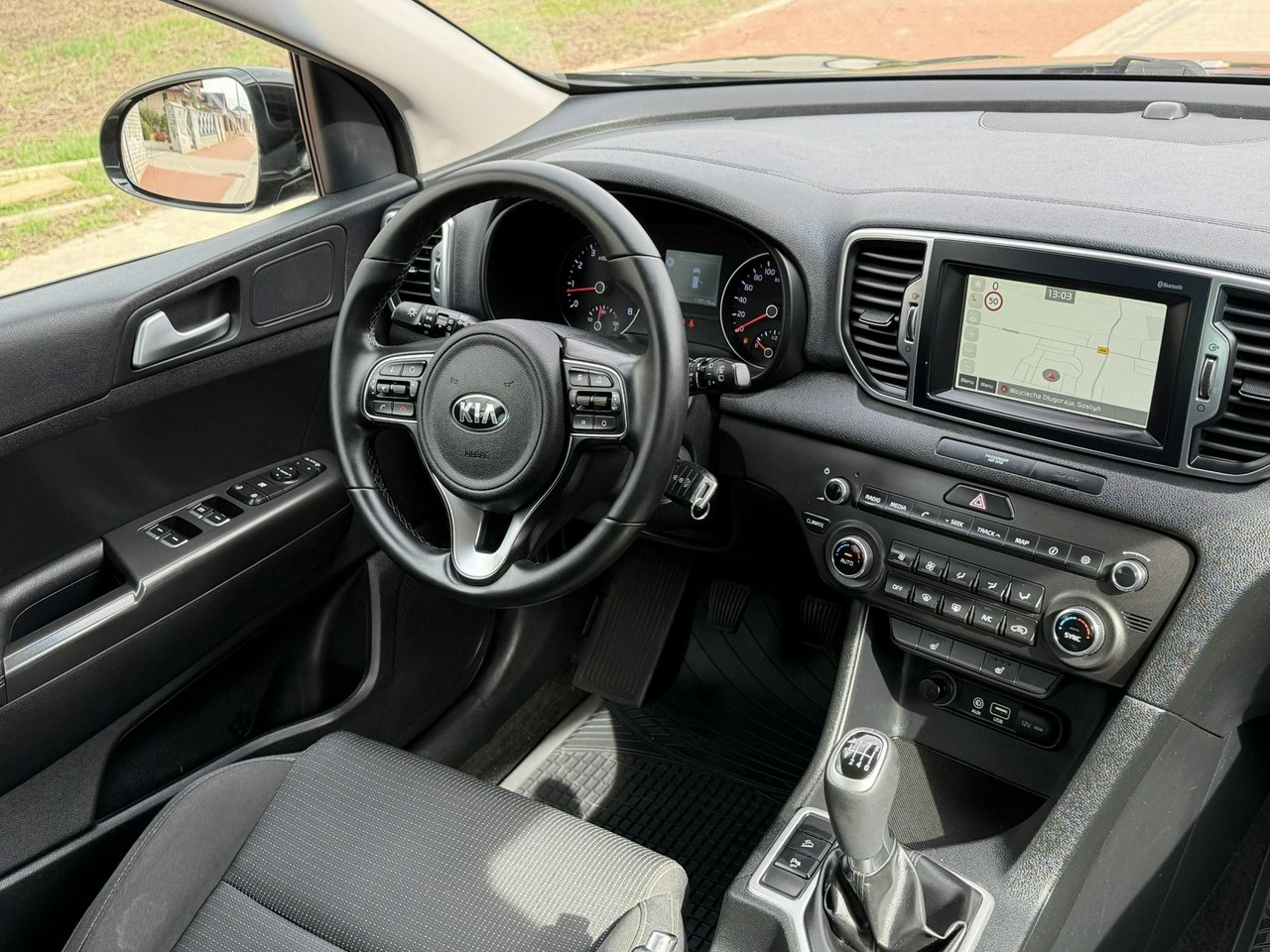 Kia Sportage - Zdjęcie 8